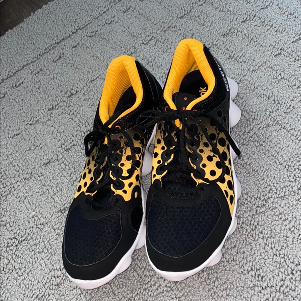 reebok shoes yellow n black
